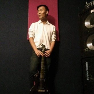 Jay — Guitar, Ukulele, Piano, Vocal instructor in Cheras