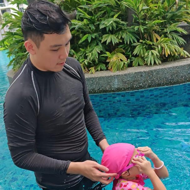 Jeremy Tey — Swimming instructor in Kepong