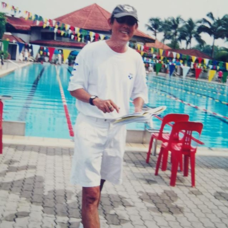 Desmond — Swimming instructor in KL