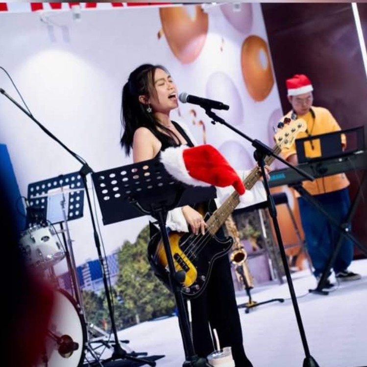 Jillian — Vocal instructor in Shah Alam